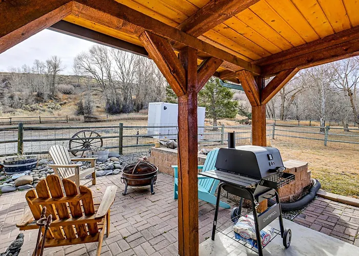 Outdoor Rec Hub! 8 Mi To Buffalo Bill Reservoir Holiday home
